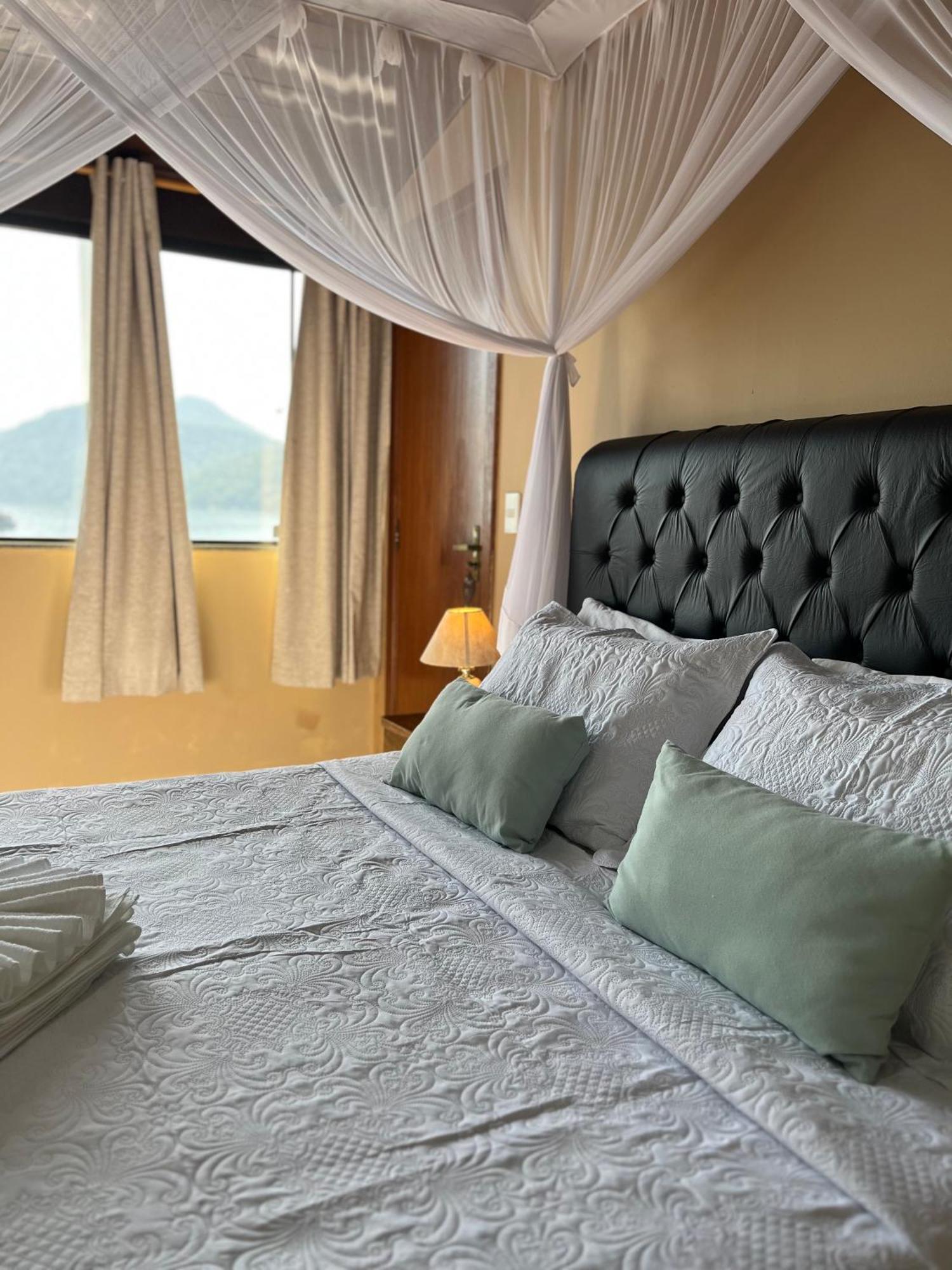 Pousada Conves - Ilha Grande Praia de Araçatiba Oda fotoğraf